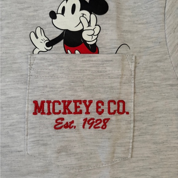 Character Kids Disney Tee - Picture 5 of 6